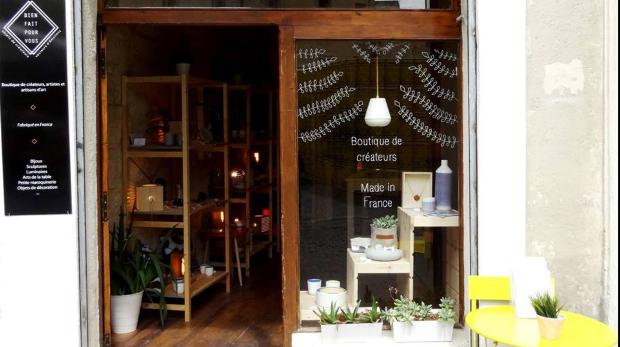 réseau de revendeur de créations fait-main en béton ciré de Junny chez la bien fait pour vous une boutique à Montpellier